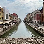 Beautiful View Navigli Apartment